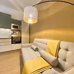 Casaviva - Elegant Retreat In Апартаменты *