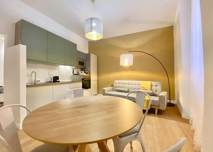 Casaviva - Elegant Retreat In