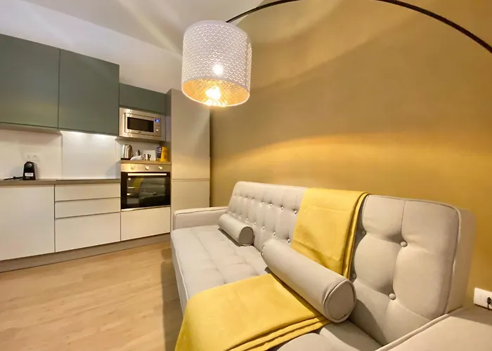 Casaviva - Elegant Retreat In Appartamento *